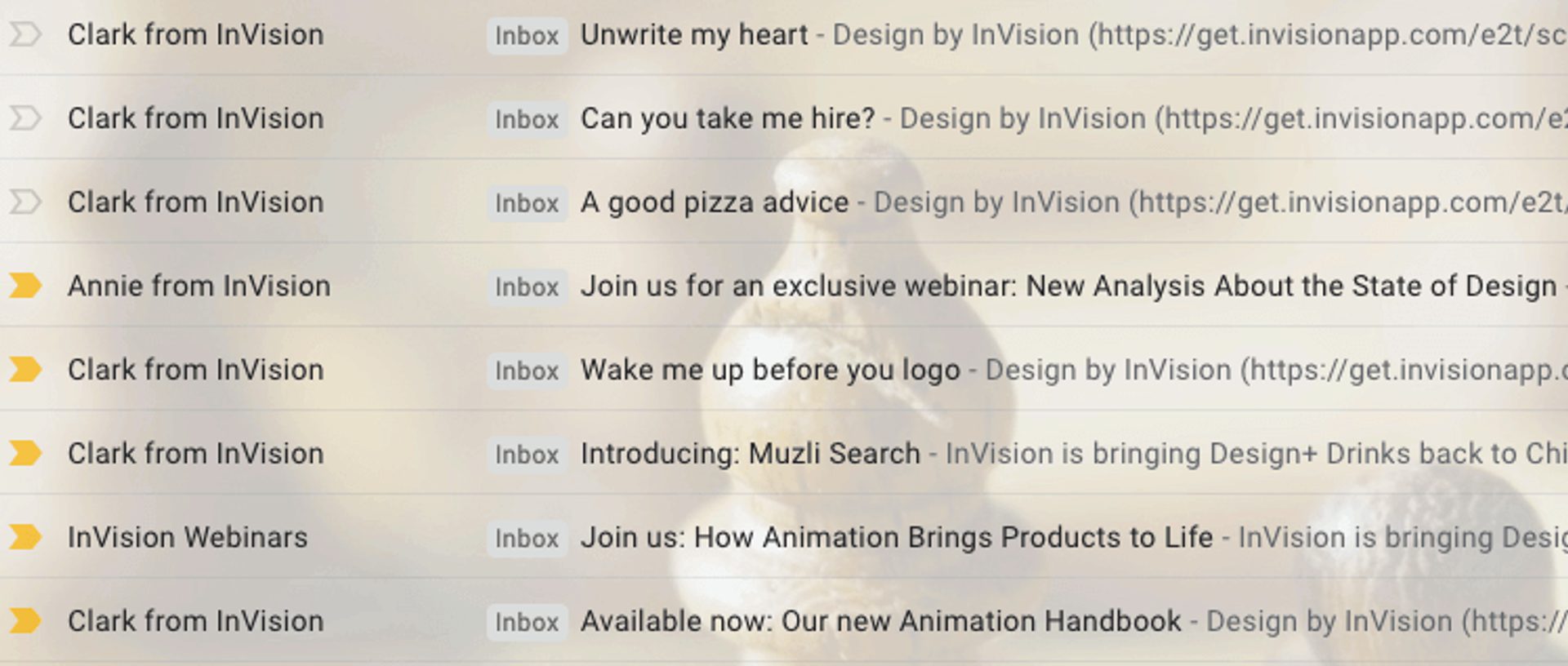 email subject line that promotes content