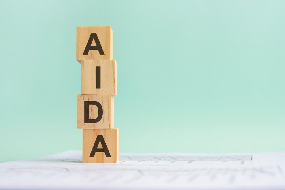 AIDA: o que é, significado, etapas, exemplos e como usar | ActiveCampaign